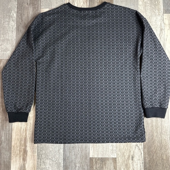 Betsey’s Boutique Shop Womens Medium, Black Sweater - Picture 5 of 5